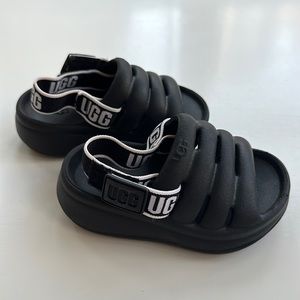 Toddler Uggs Sandals - 6